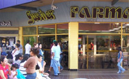 Farmacia Gusher Storefront