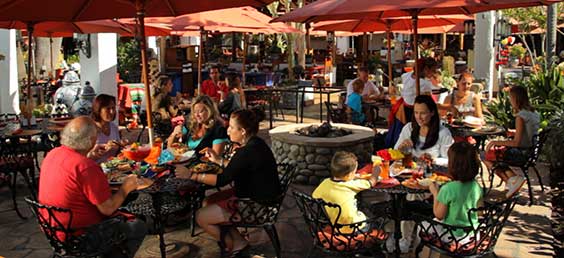 Fiest-de-Reyes-Restaurant