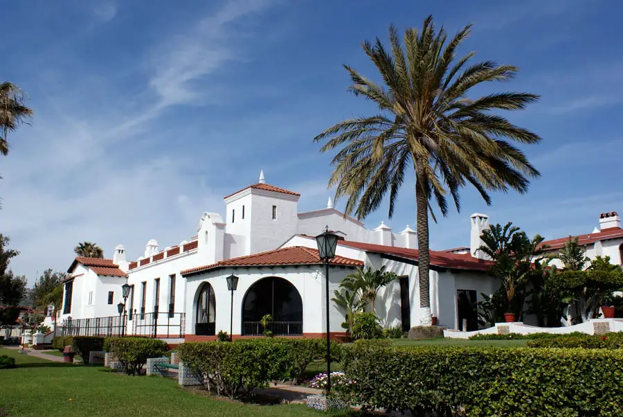 Ensenada, Centro Cultural, Tourism