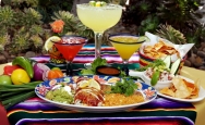 Sandiegan.com Tours of Caesar's Restaurant