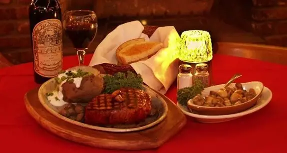 Saska's Steak & Seafood